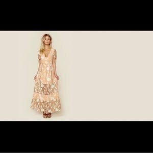 For Love & Lemons MIA MAXI DRESS // PEACH 🍑